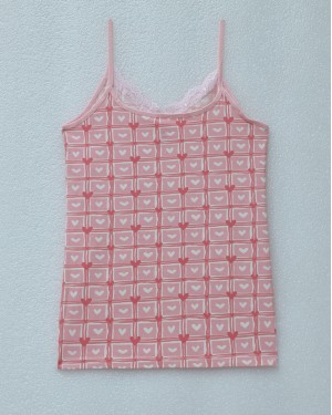 Heart Patterned Strap Lace Undershirt -Powder