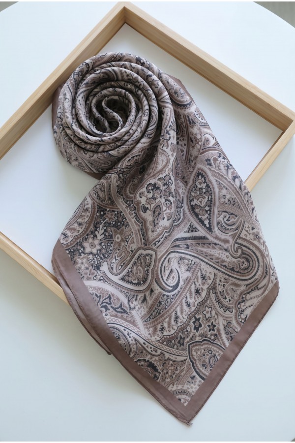 Traditional Floral Patterned Cotton Scarf -Mink color