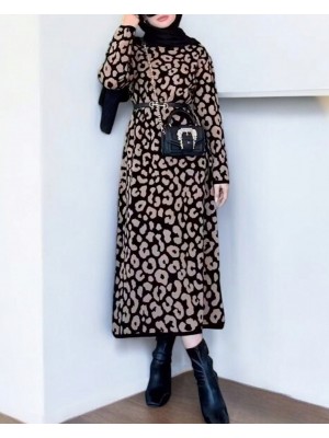 Yuvarlak Yaka Desenli Triko Elbise -Siyah