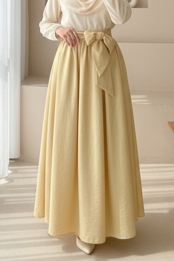 Pleated Belted Parachute Skirt    -Light yellow