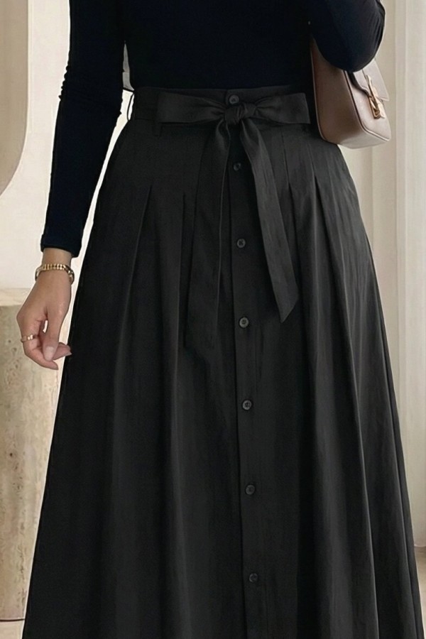 Button-front, lace-up parachute skirt -Black