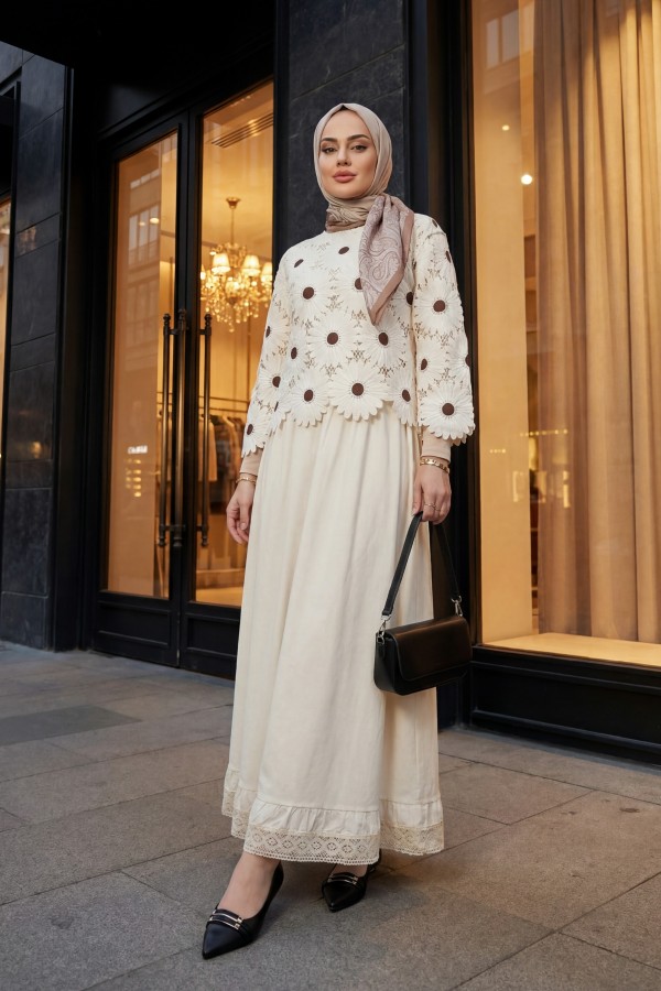 Poplin Skirt with Elastic Waist, Lace Detail at Hem, and Pockets -White