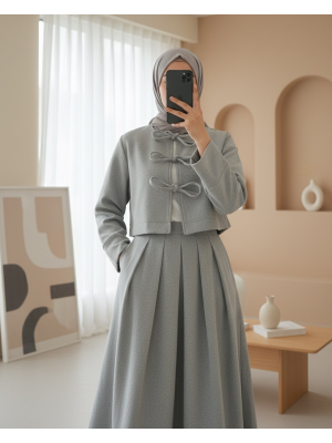 Önü Bağcıklı Etekli Kaşe Takım -Gri