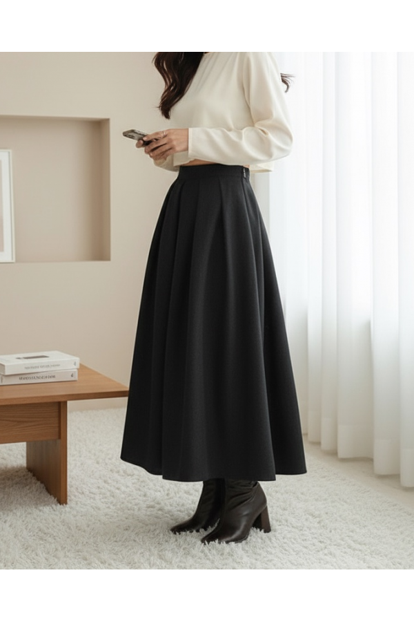Pleated Zippered Cashmere Skirt -Black