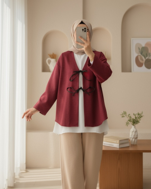 Laced Front Oval Cut Cashmere Kimono   -Maroon