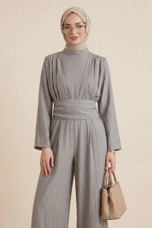 Dik Yaka Pilise Detaylı Cepli Kemerli Çilek Tulum -Toprak