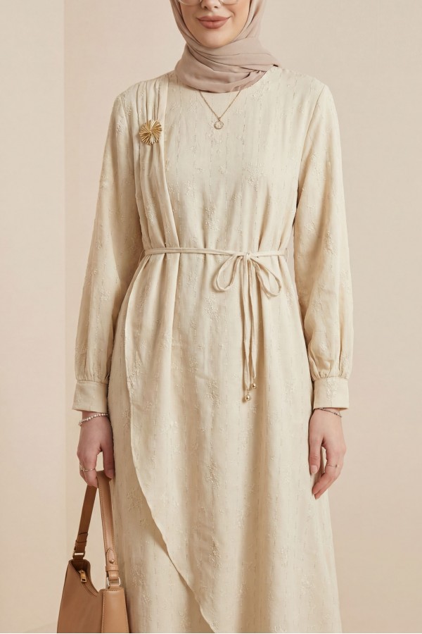Double-layered front, belted brooch detail, lined linen dress - Beige