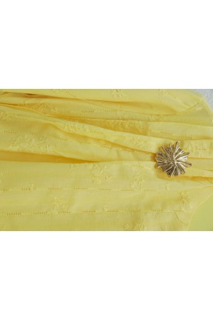 Önü Çift Kat Belden Bağlamalı Broşlu Astarlı Keten Elbise -Sarı