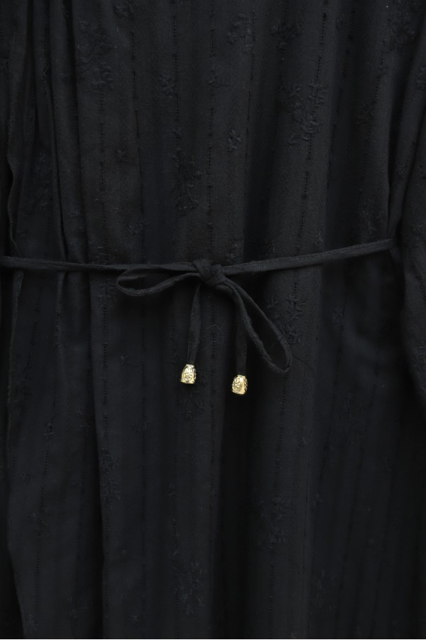 Double-layered front, belted brooch detail, lined linen dress. -Black