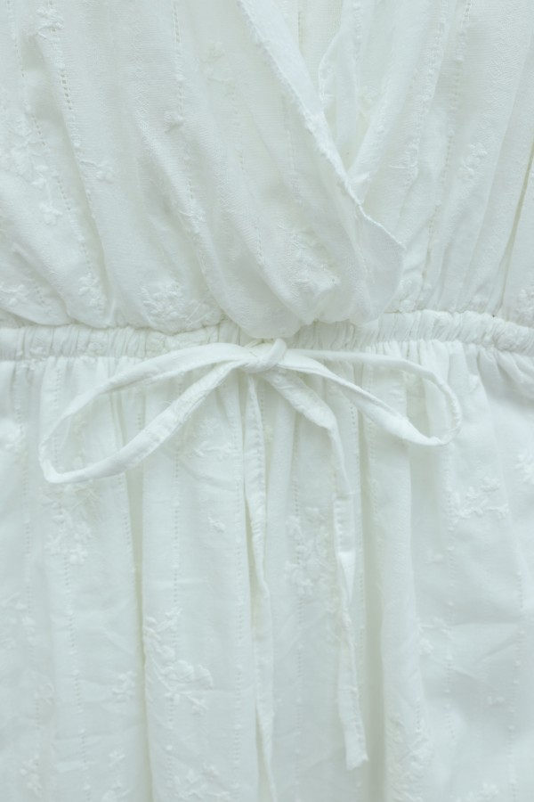 Half-buttoned, elasticated waist with drawstring detail, lined linen dress. -White