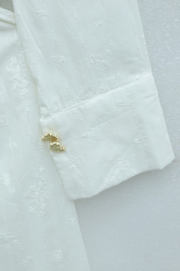 Half-buttoned, elasticated waist with drawstring detail, lined linen dress. -White