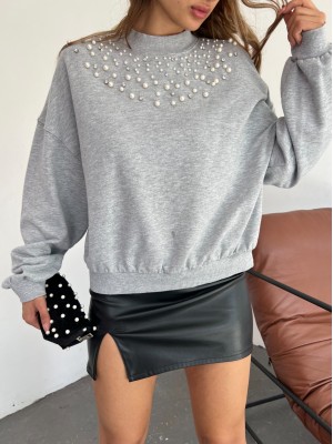Half Turtleneck Sweat with Pearls and Stones -Grey