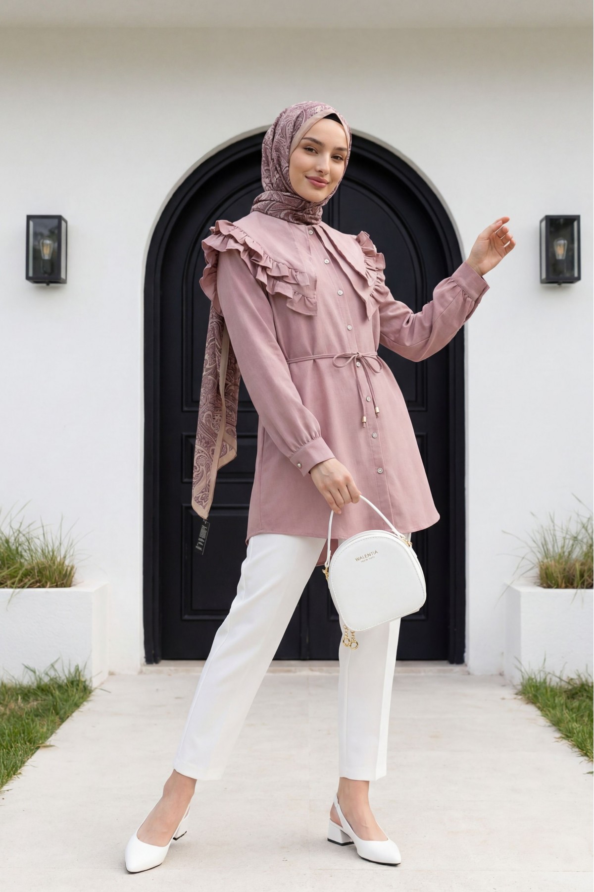Thick Belted Fabric Trousers  -Ecru detay görseli