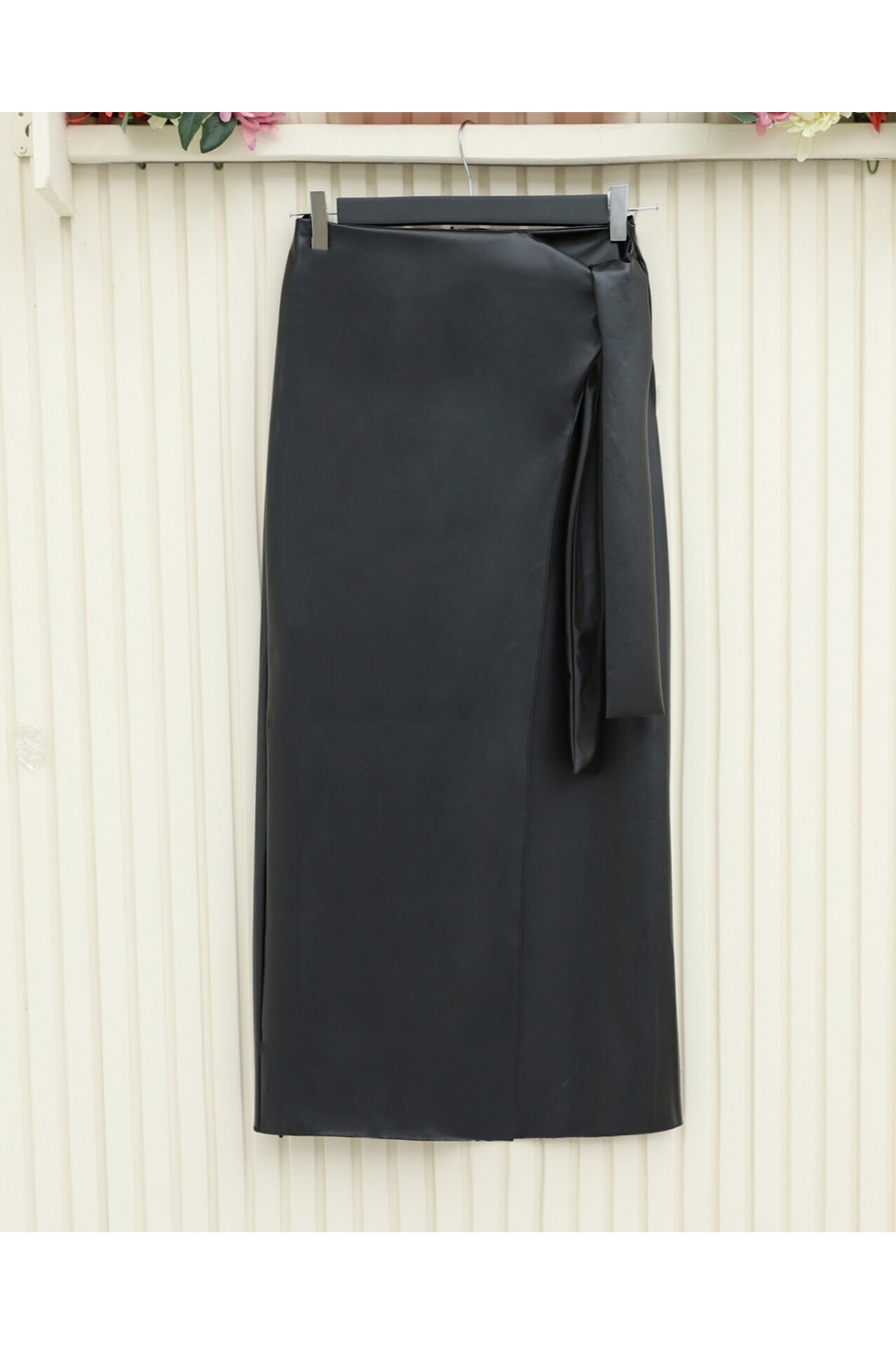 Double Layered Leather Skirt with Side Tie Front -Black