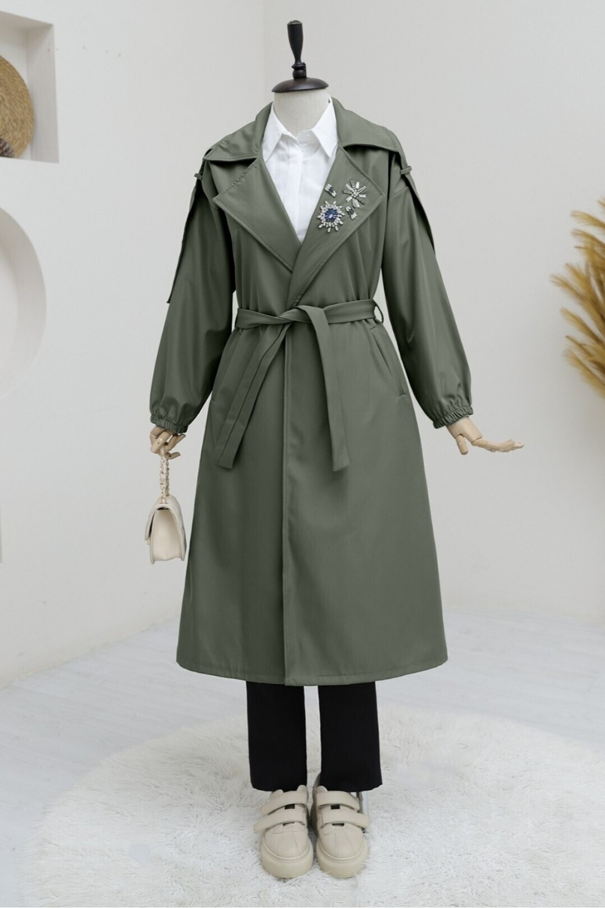 Broşlu Taş Detaylı Balon Kol Trençkot     -Haki