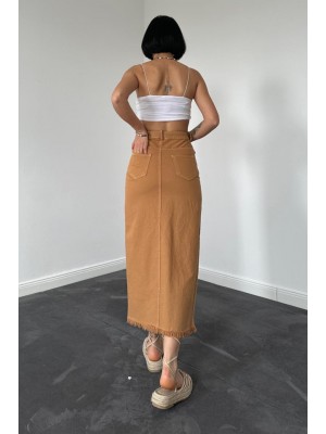 Camel Gabardin Boyamalı Püsküllü Etek