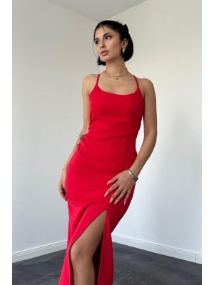 Kırmızı Sırt Dekolteli Elbise