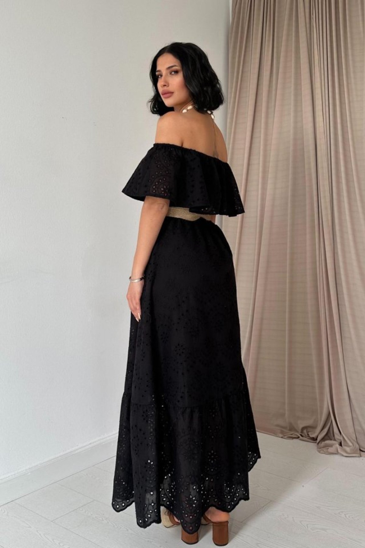 Black Embroidered Dress with Elastic Shoulders detay görseli