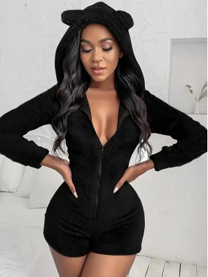 Kadın Uzun Kollu Kapişon Ve Fermuar Detaylı Peluş şort Tulum
