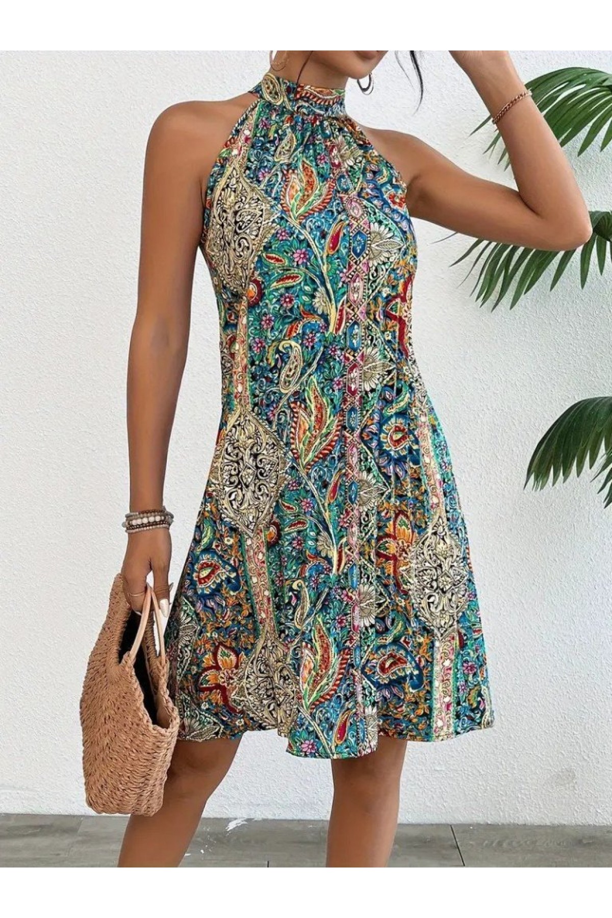 Women's Zero Sleeve Halter Neck Patterned Midi Jersey Dress