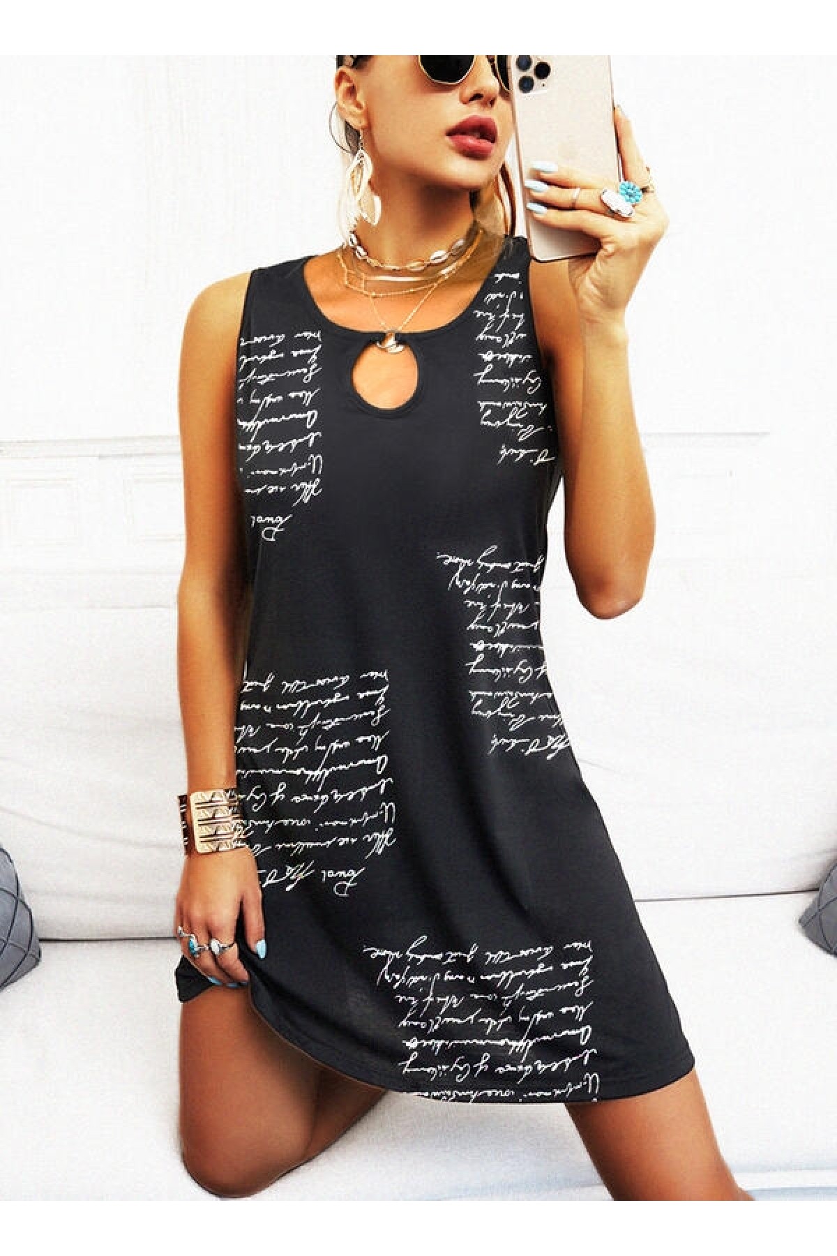 Women's Sleeveless Ring Detail Letter Patterned Micro Dress