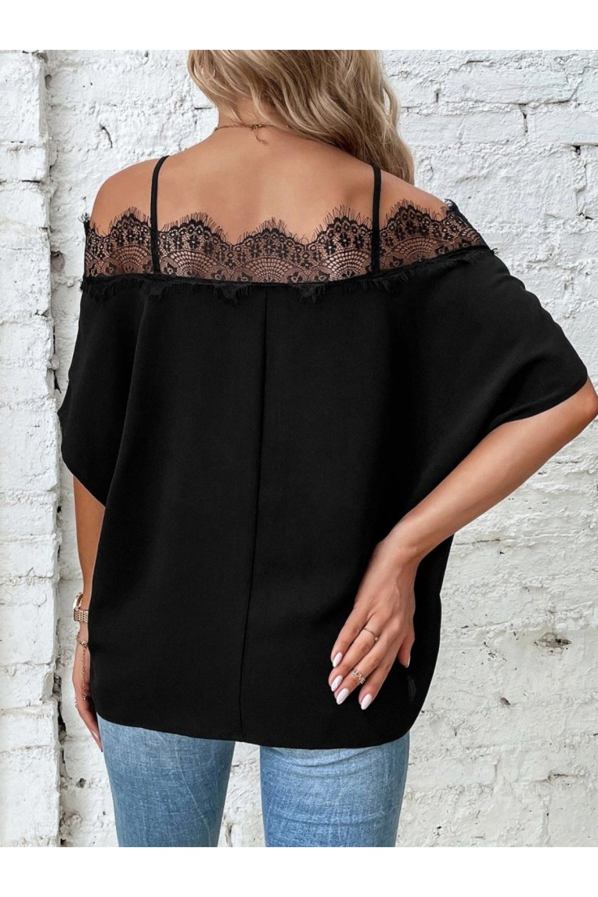 Women's Strap Lace Janjan Crepe Blouse