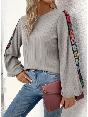 بلوزة نسائية بأكمام طويلة وياقة قارب وحزام داخلي ناعم