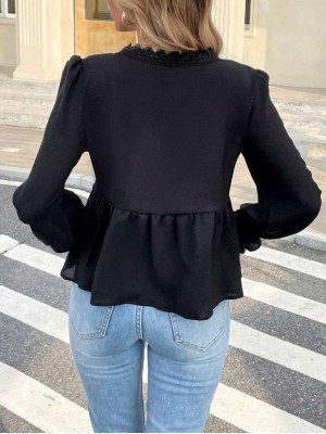 بلوزة Aerobin نسائية بأكمام طويلة وياقة من الدانتيل على شكل حرف V