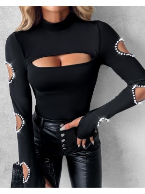 Kadın Uzun Kollu Yarı Balıkçı Yaka Pencere Detaylı Kolları Kalp Desen Taşlı Viskon Bluz