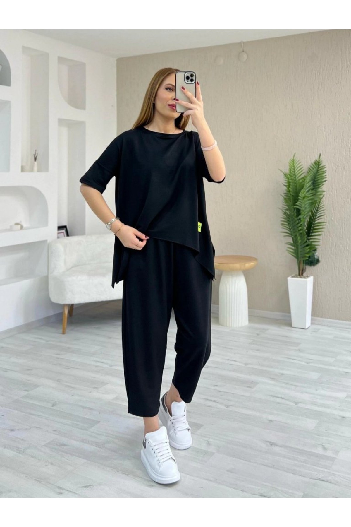 Women's Short-Sleeve Crew Neck Viscose Two-Thread Blouse and Pants Two-Piece Set