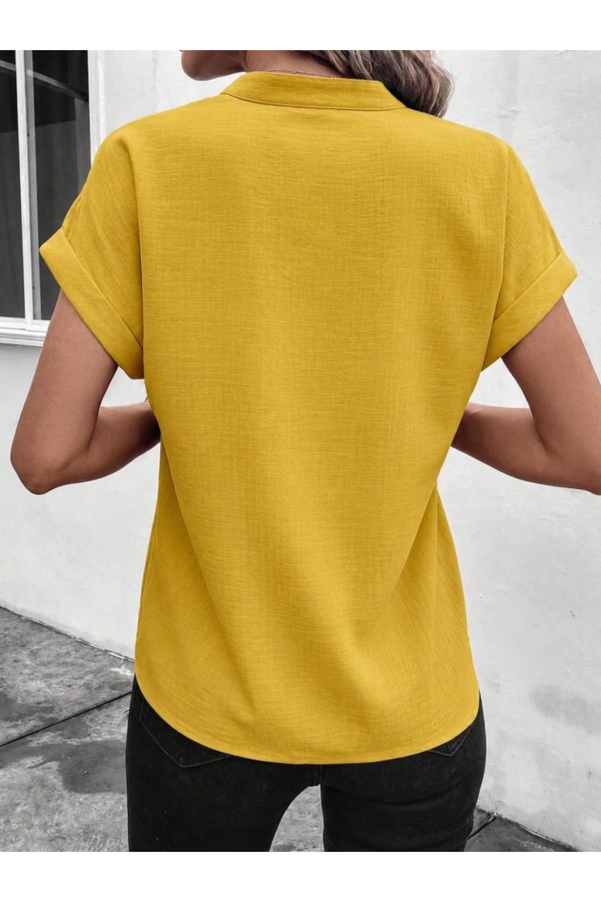 Women's Short-Sleeved Mandarin Collar Sofia Blouse