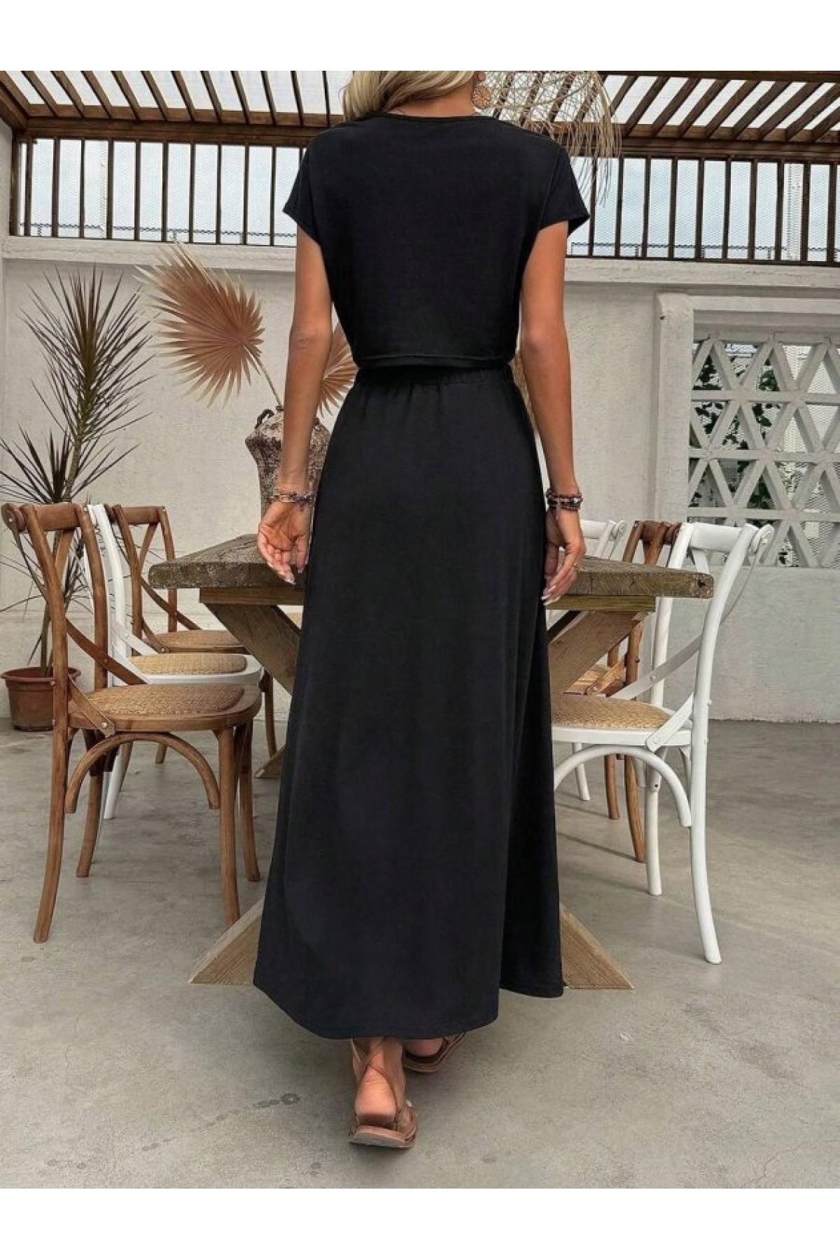 Women's Short-Sleeve Crew Neck Viscose Crop Blouse and Long Skirt Two-Piece Set
