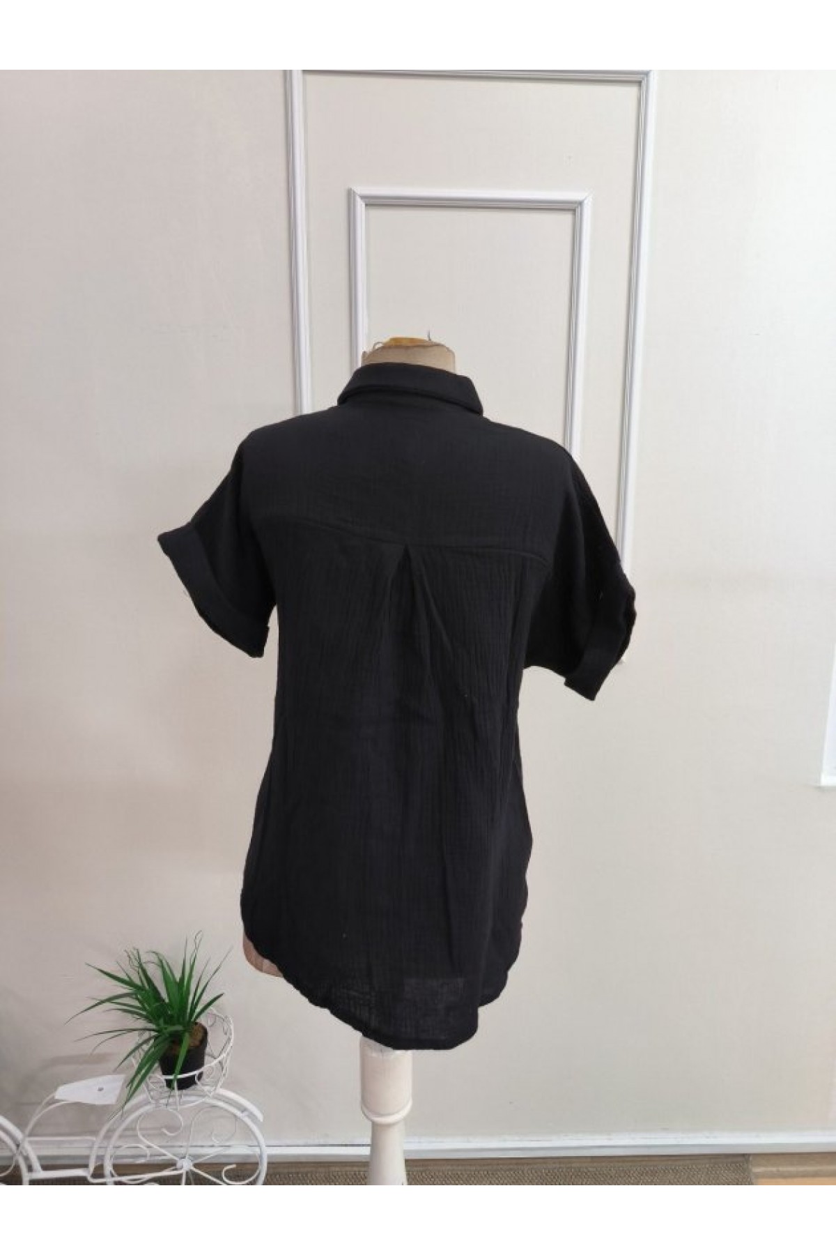 Women's Short-Sleeved Collared Button-Front Muslim Shirt