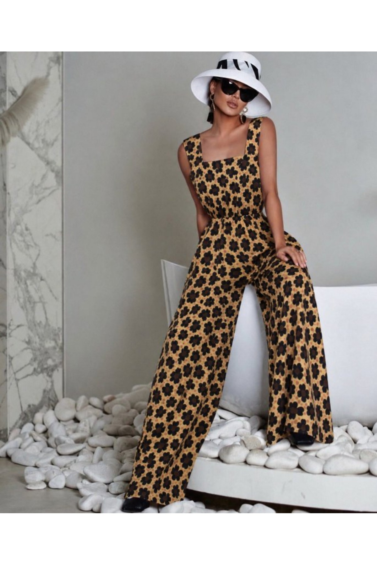 Women's Strappy Square Neck Patterned Beltless Long Supreme Jumpsuit