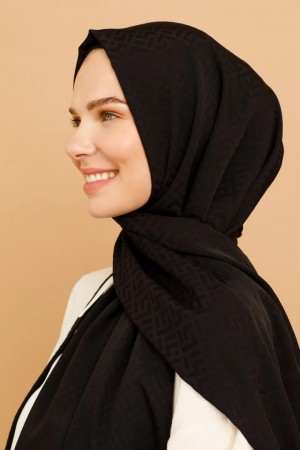 Z Pattern Silky Jacquard Scarf 