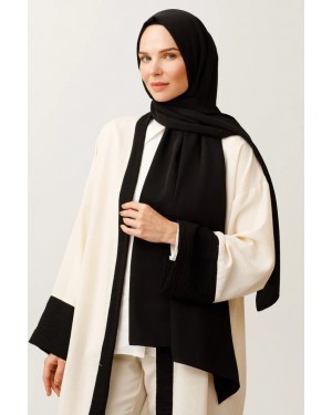 وشاح جاكار حريري بنمط حرف Z 