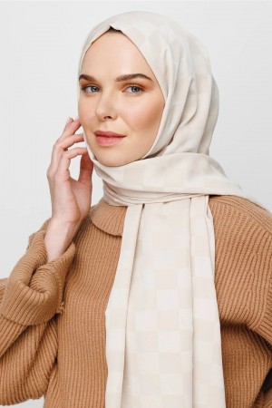 Checkerboard Pattern Silky Jacquard Shawl 