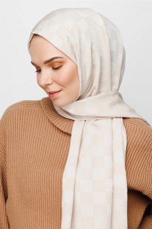 Checkerboard Pattern Silky Jacquard Shawl 