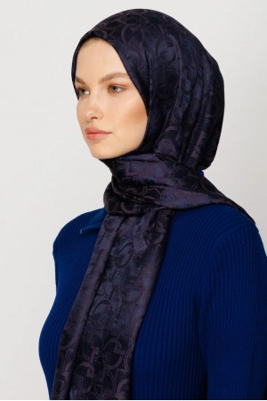 Longar Pattern Shiny Jacquard Scarf 