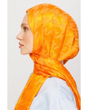 شال جاكار لامع بنقشة أسنان الكلب 