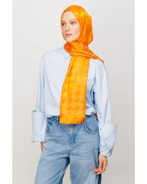 شال جاكار لامع بنقشة أسنان الكلب 