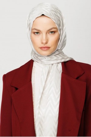 وشاح جاكار لامع بنمط متعرج 