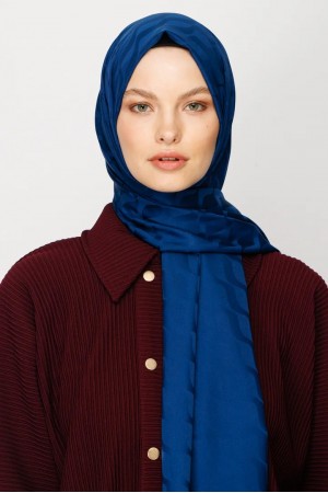 Wave Pattern Silky Jacquard Scarf 