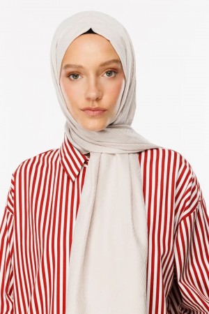 وشاح جاكار حريري بنقشة أورا 