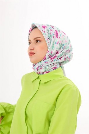Hanging Pattern Pleated Scarf 