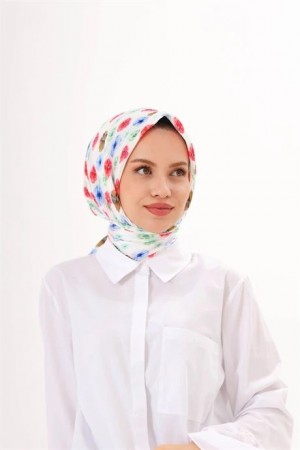 وشاح مطوي بنمط إفسون 