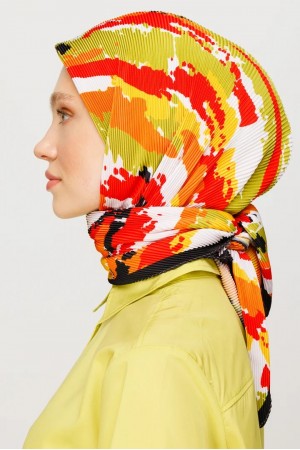 Batik Pattern Pleated Scarf 