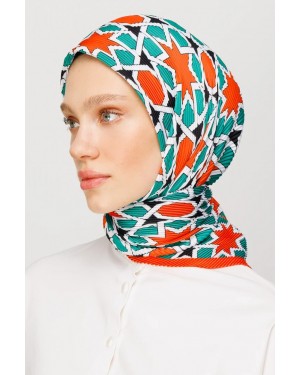 وشاح مطوي بنمط شيرا 