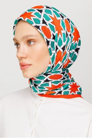 Shira Pattern Pleated Scarf 