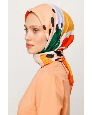 وشاح ناعم رقمي بنقشة زهور 